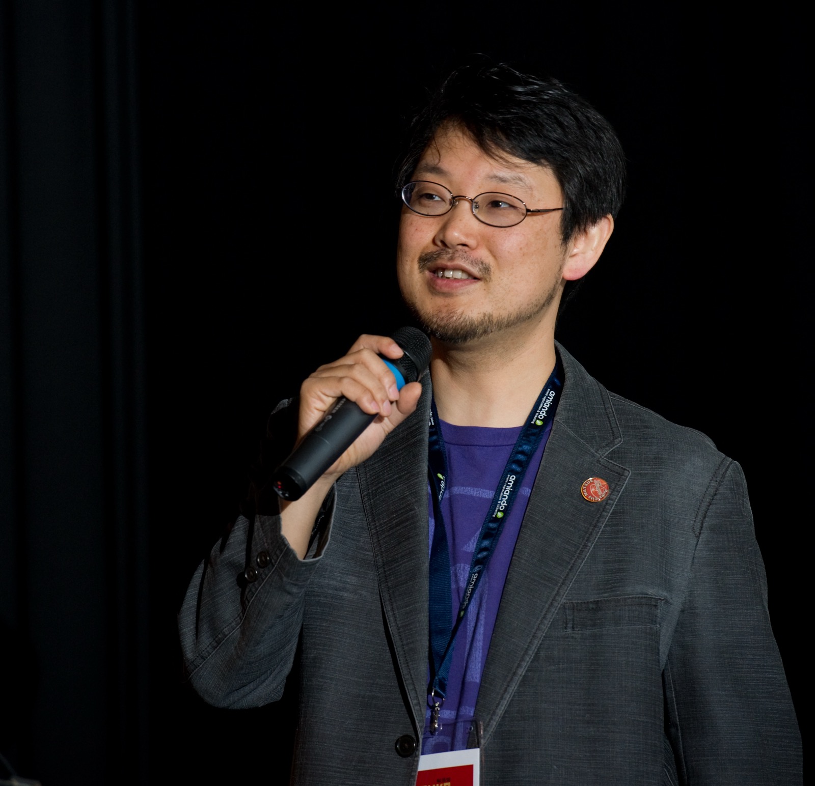 Matz delivering the keynote at EuRuKo 2011, photographed by Mathias Meyer